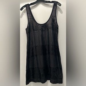 Oltre Women's Black Sleeveless Sequin Dress